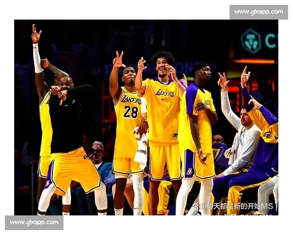 湖人对阵开拓者全场录像回顾关键时刻与战术解析球星表现与胜负走势