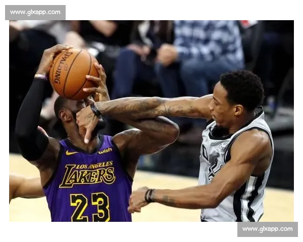 热火对决马刺第四场鏖战詹皇爆发改写总决赛走势关键转折夜震撼联盟